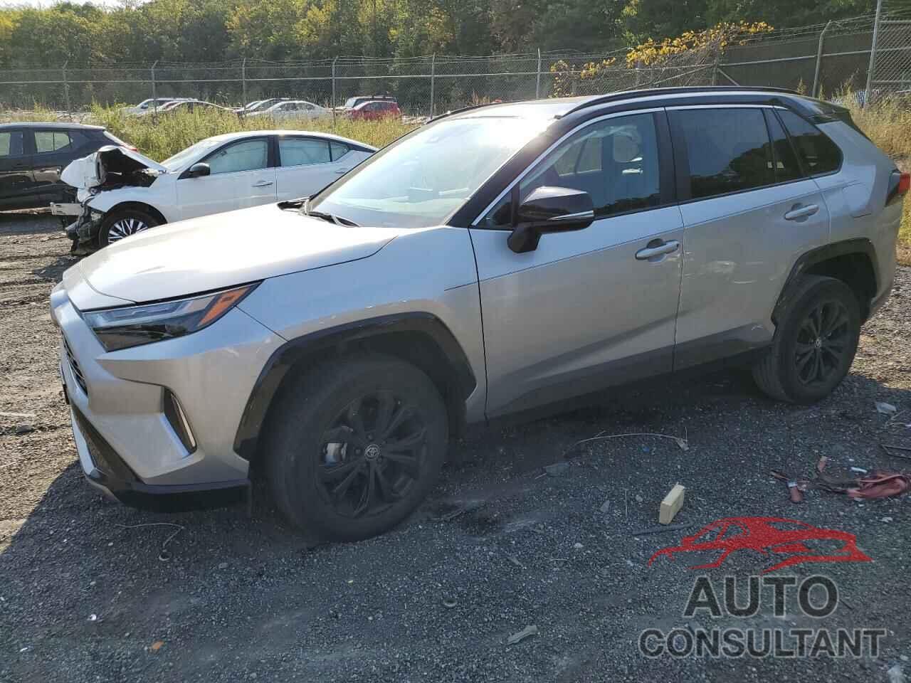 TOYOTA RAV4 2022 - 4T3E6RFV5NU103235