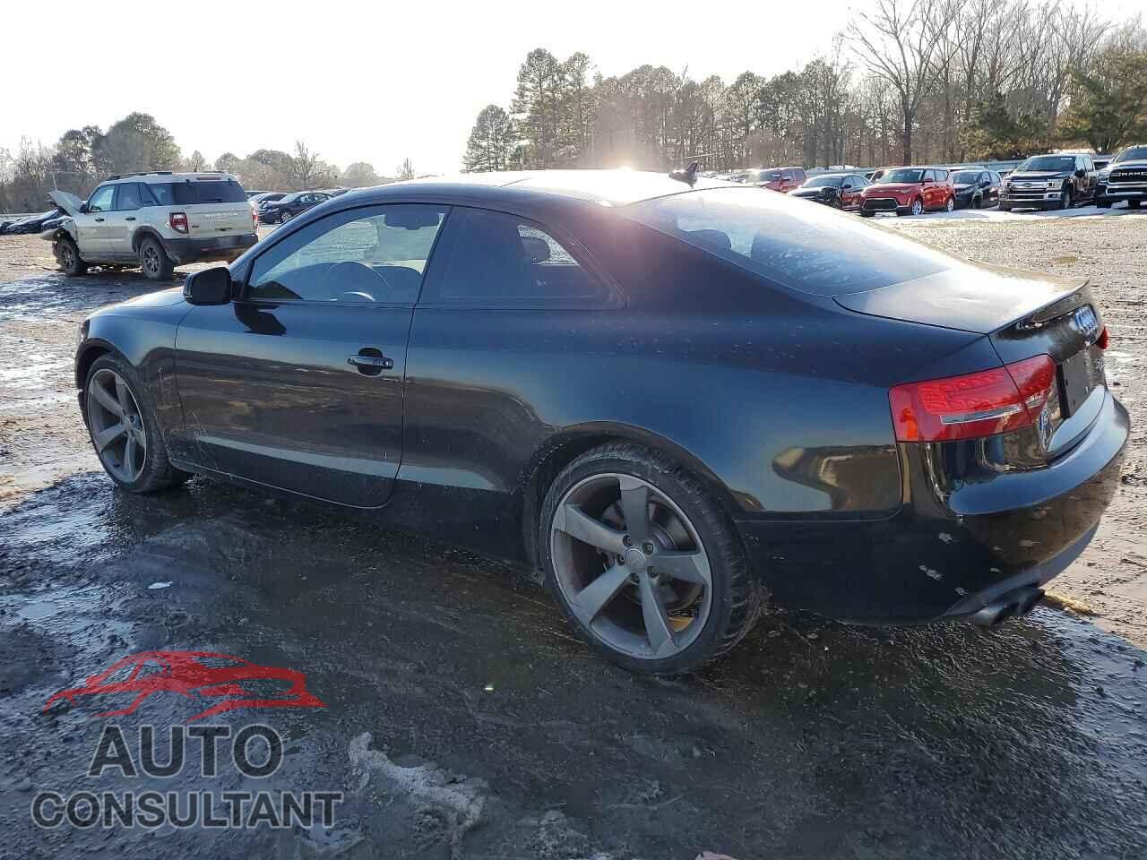 AUDI A5 2011 - WAULFAFR8BA044989