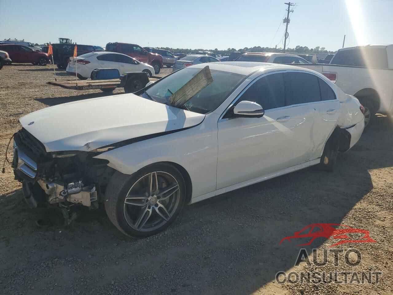 MERCEDES-BENZ E-CLASS 2017 - WDDZF4JB3HA201285
