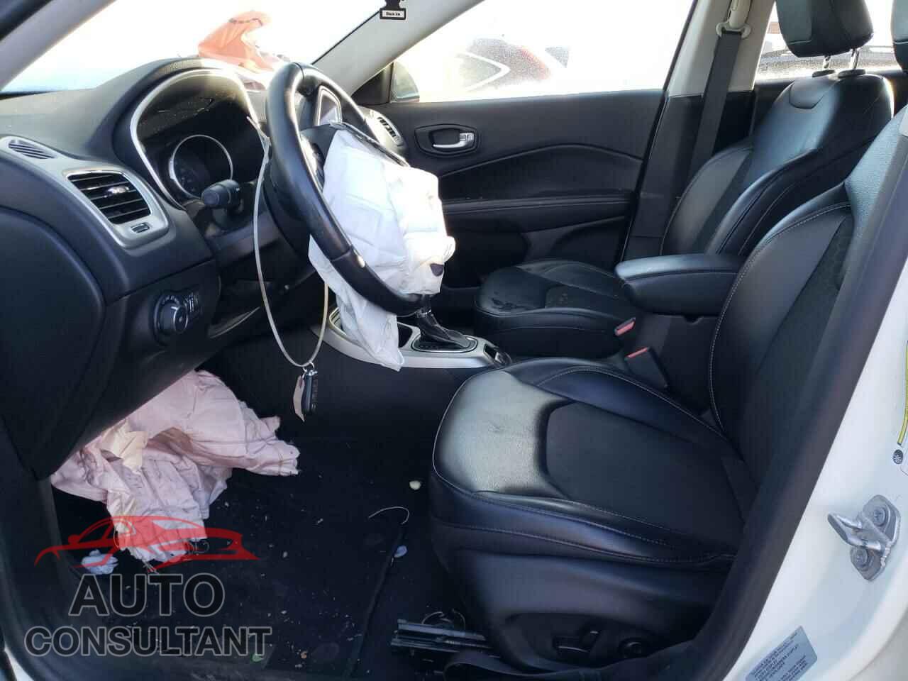 JEEP COMPASS 2017 - 3C4NJDBB2HT681561