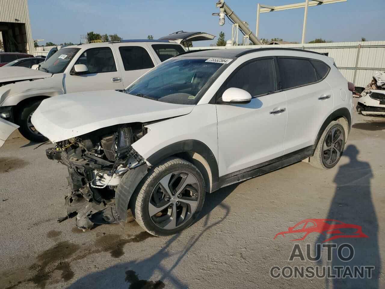 HYUNDAI TUCSON 2017 - KM8J3CA28HU361229