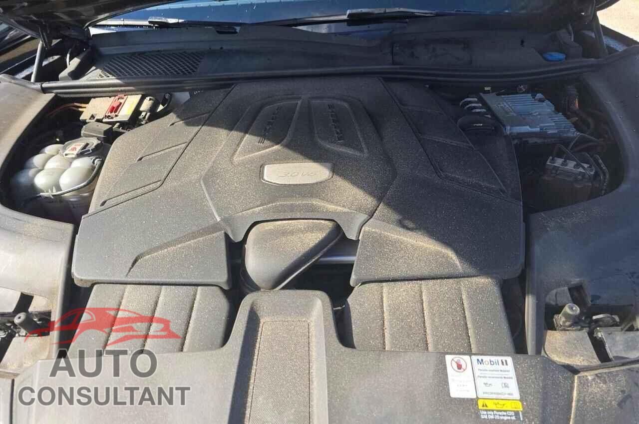 PORSCHE CAYENNE 2021 - WP1AA2AY5MDA09615