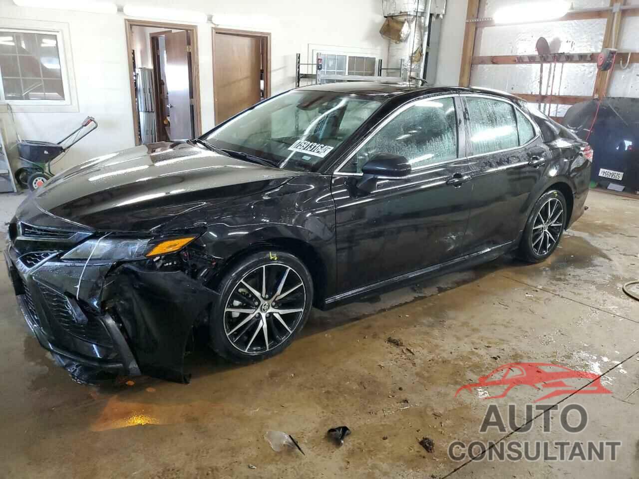 TOYOTA CAMRY 2023 - 4T1G11AK6PU146600