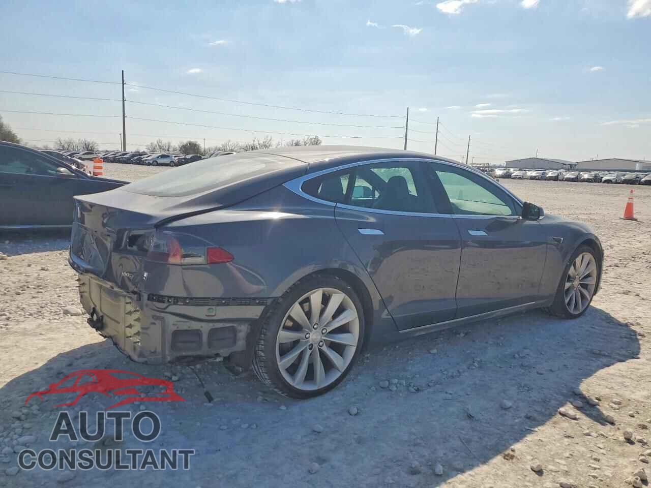 TESLA MODEL S 2019 - 5YJSA1E20KF305377