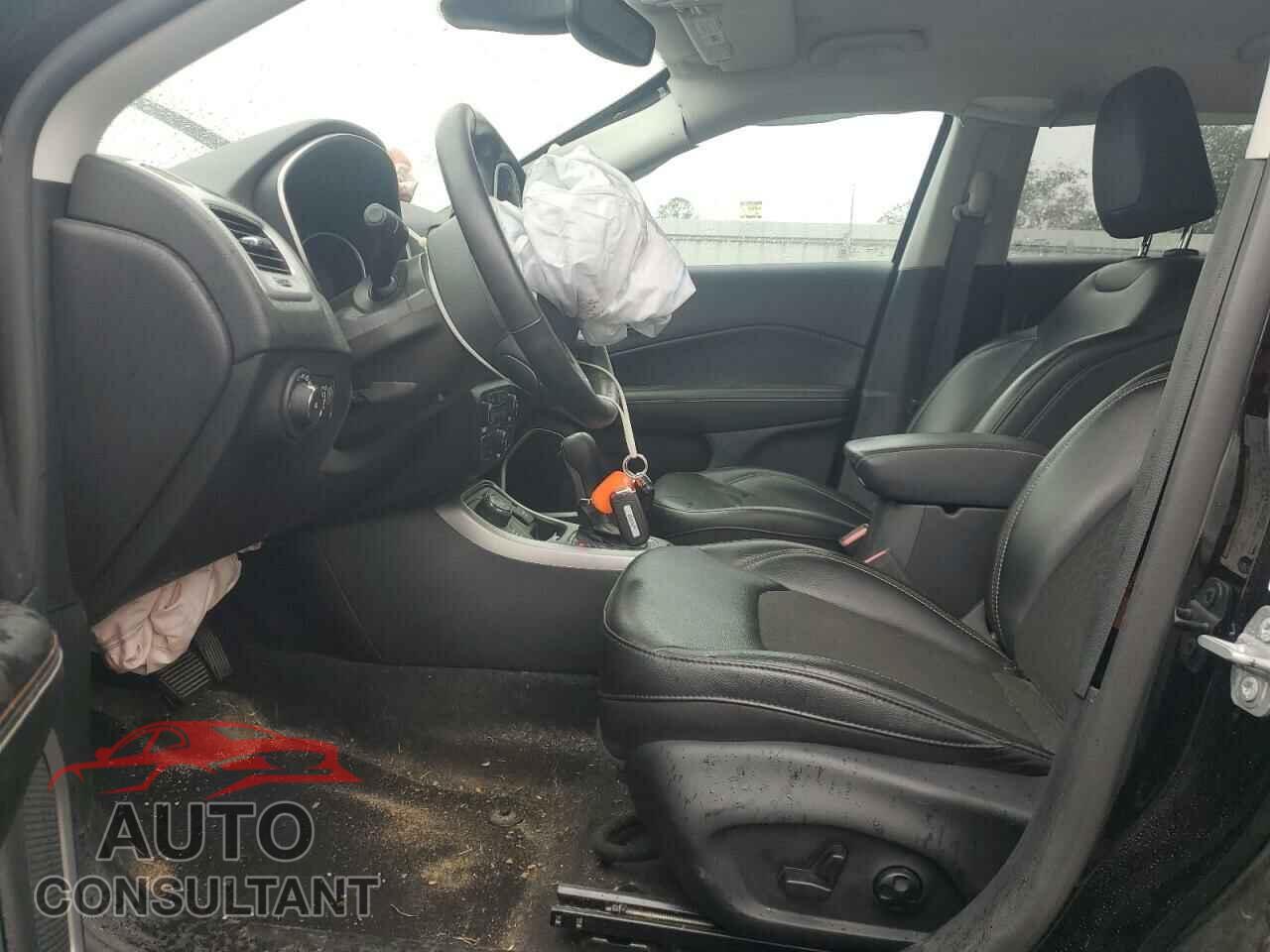 JEEP COMPASS 2020 - 3C4NJDBB5LT209816