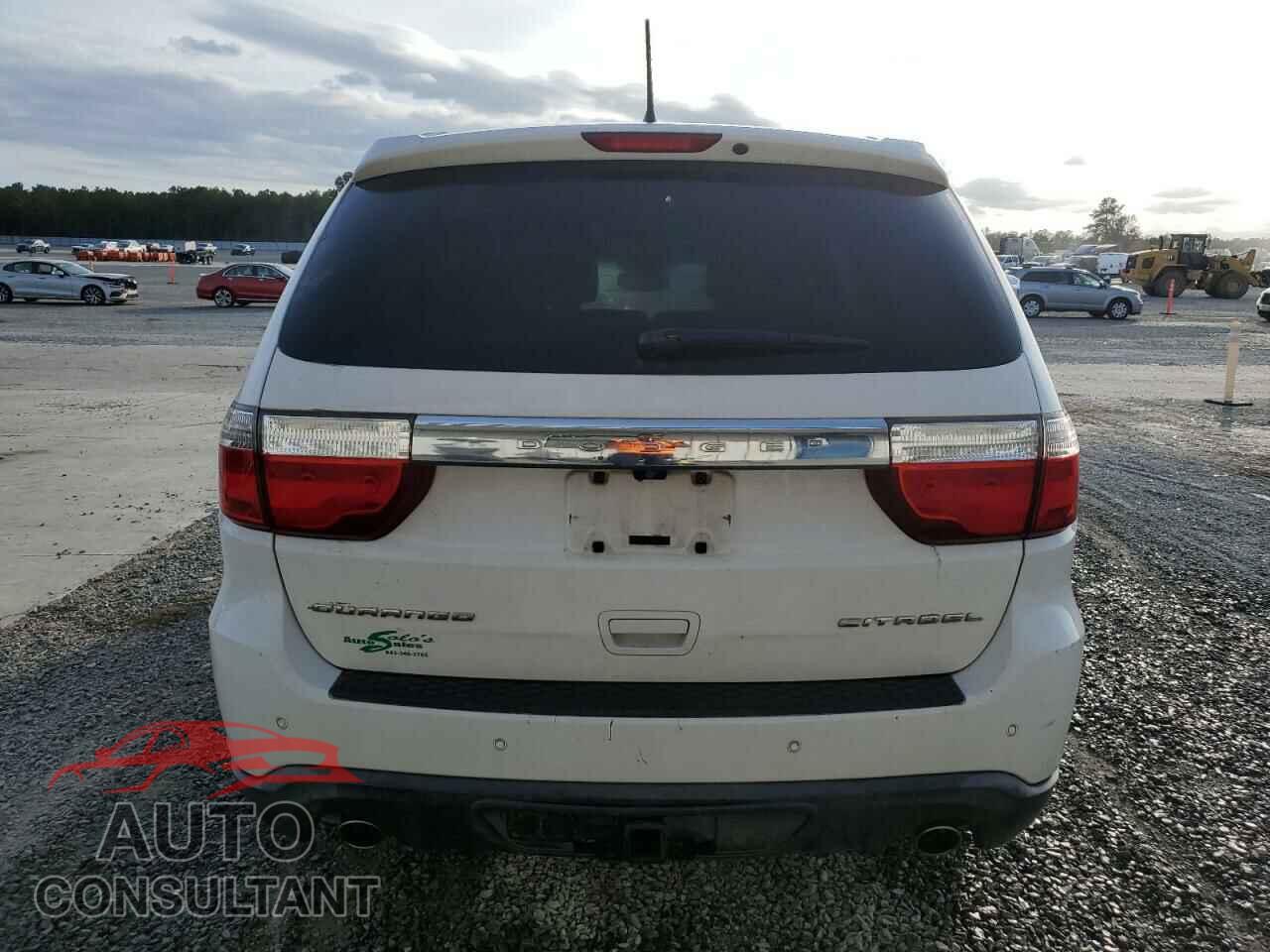 DODGE DURANGO 2013 - 1C4SDHET7DC510221