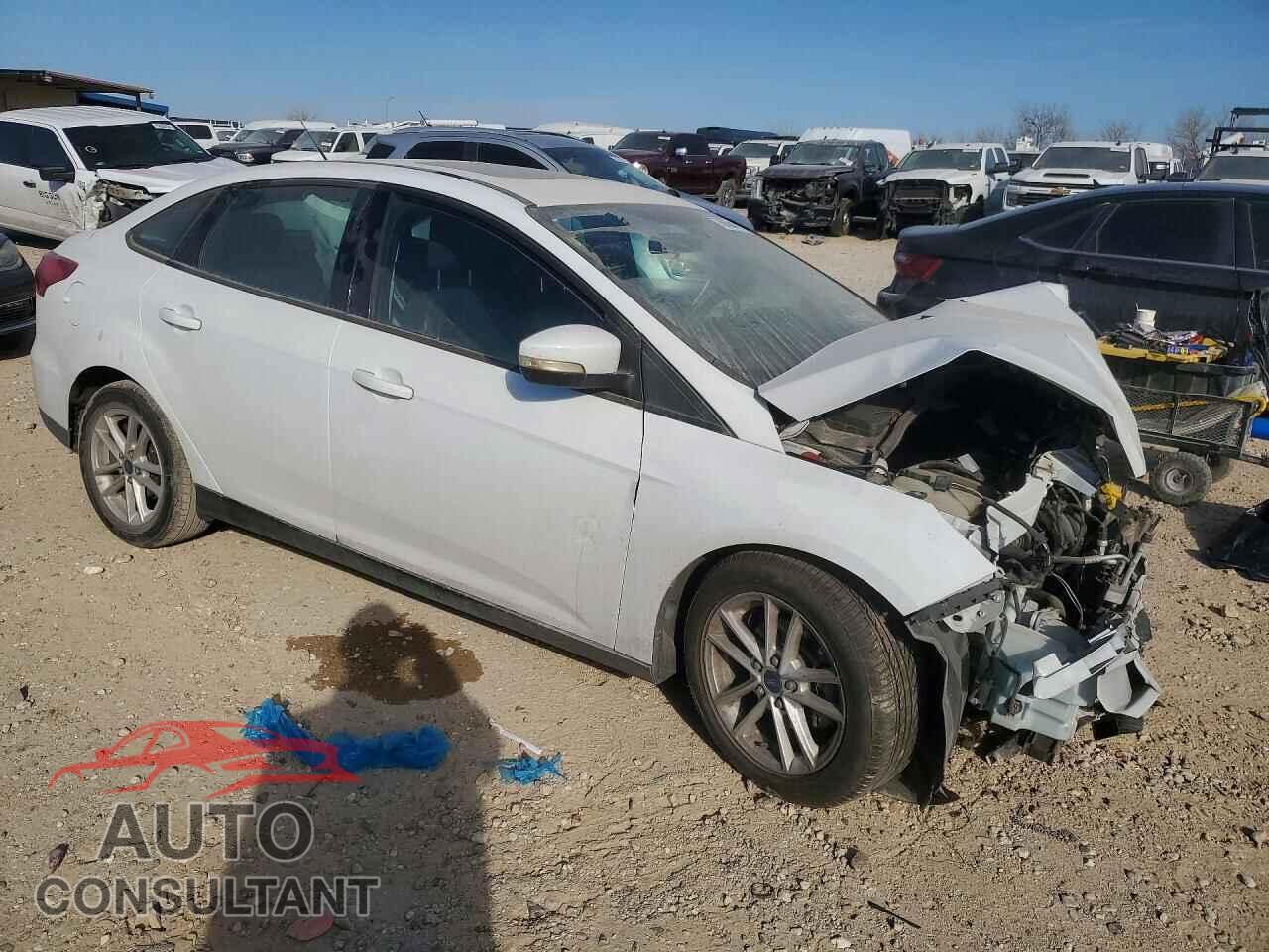 FORD FOCUS 2015 - 1FADP3F2XFL342561