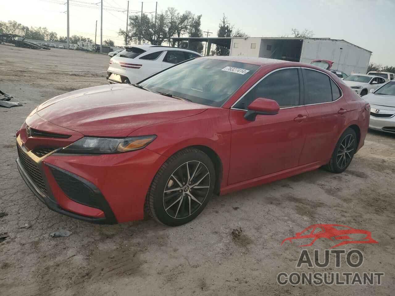 TOYOTA CAMRY 2021 - 4T1G11AK8MU426000