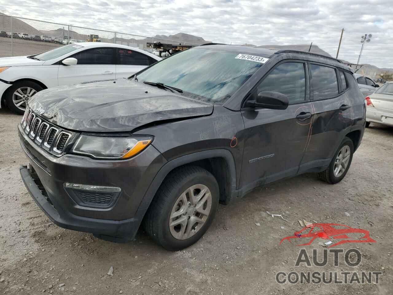 JEEP COMPASS 2018 - 3C4NJCAB4JT339482