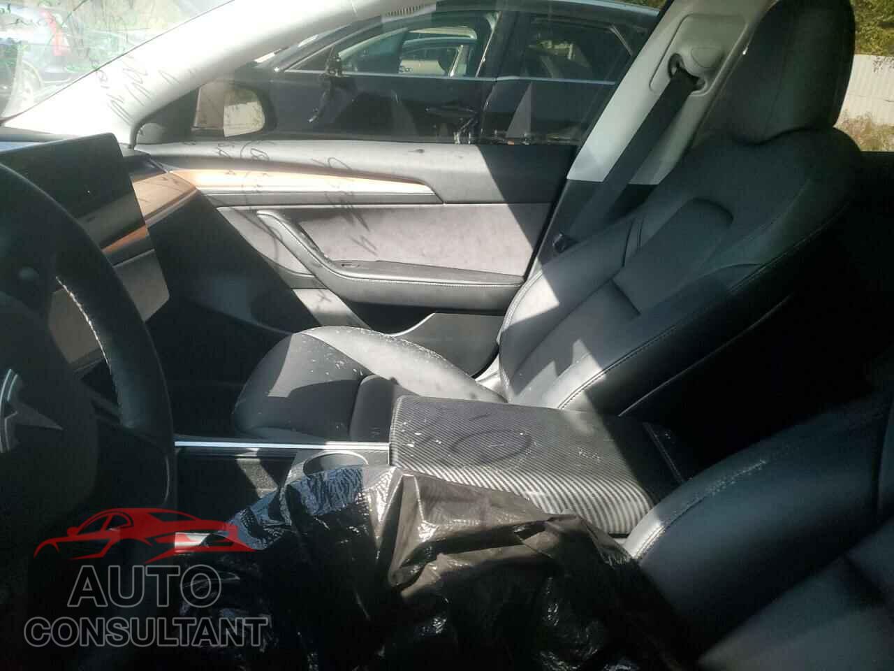 TESLA MODEL 3 2022 - 5YJ3E1EAXNF305536