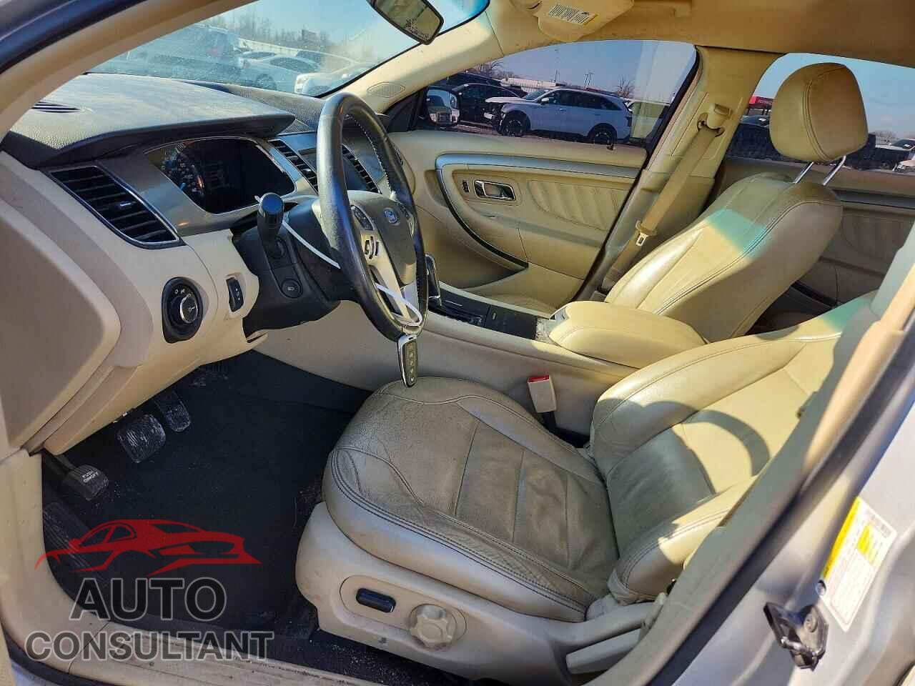 FORD TAURUS 2015 - 1FAHP2E80FG128897