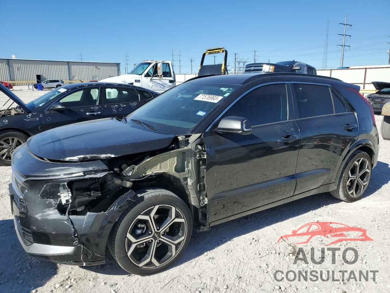 KIA NIRO 2023 - KNDCR3LE7P5046966