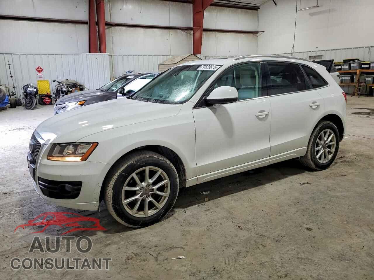 AUDI Q5 2011 - WA1CFAFP2BA007979