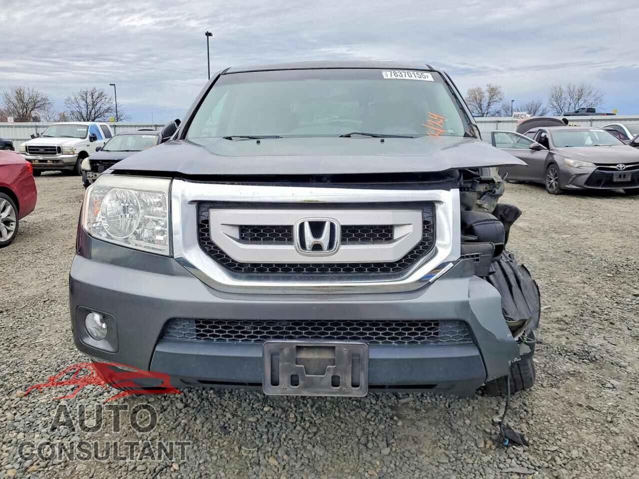 HONDA PILOT 2011 - 5FNYF3H97BB023611
