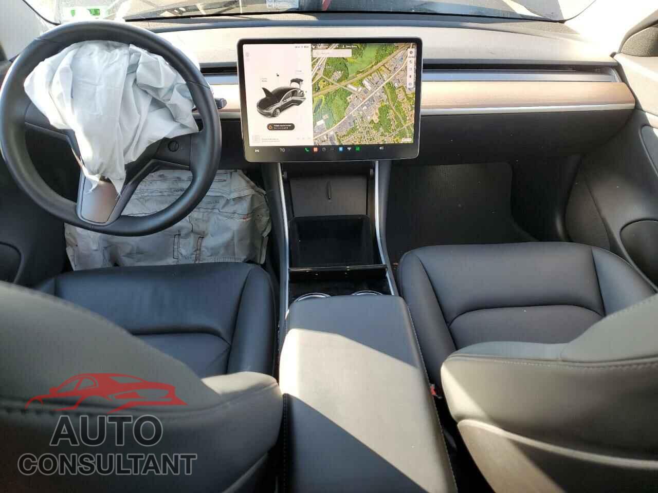 TESLA MODEL 3 2018 - 5YJ3E1EB7JF114157