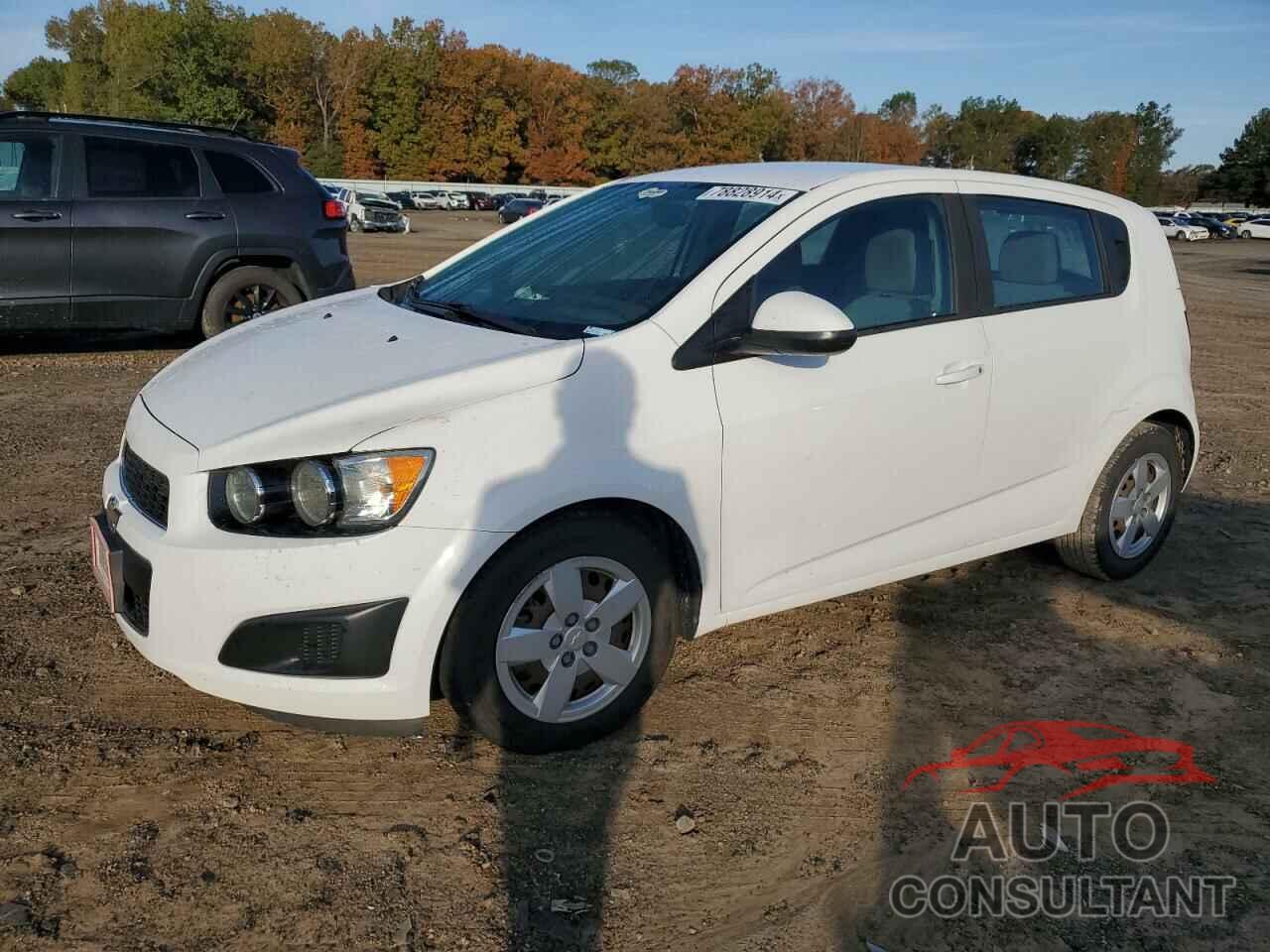 CHEVROLET SONIC 2016 - 1G1JA6SH4G4155153