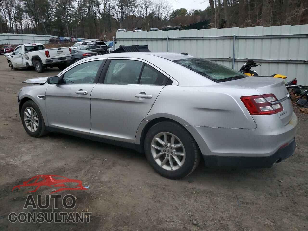 FORD TAURUS 2013 - 1FAHP2D8XDG235616