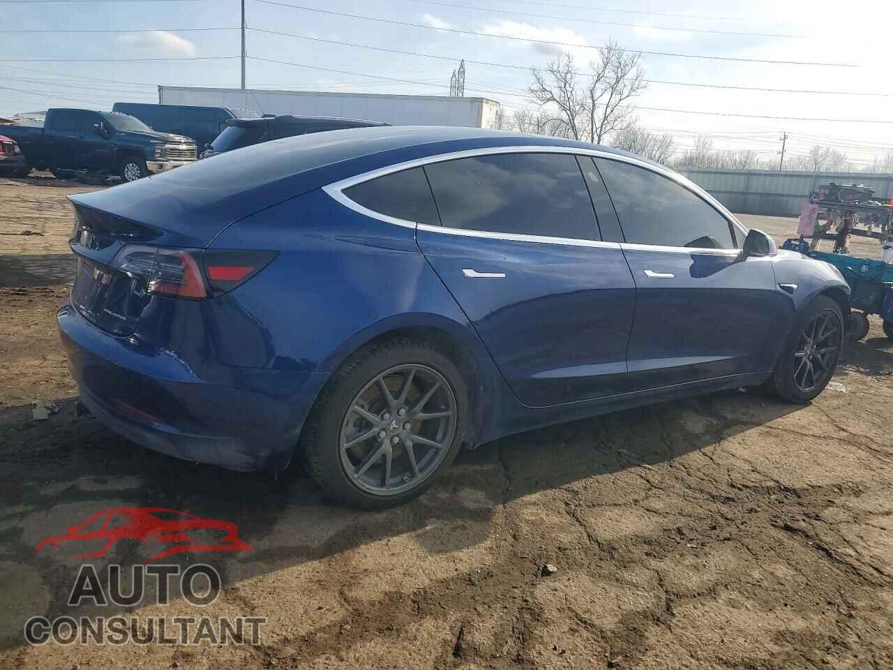 TESLA MODEL 3 2018 - 5YJ3E1EB1JF101078