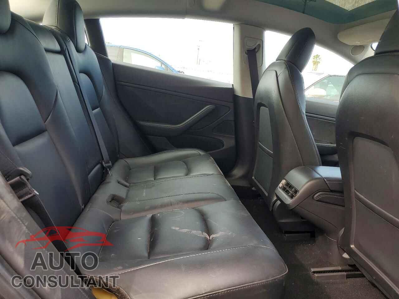 TESLA MODEL 3 2021 - 5YJ3E1EB9MF874854