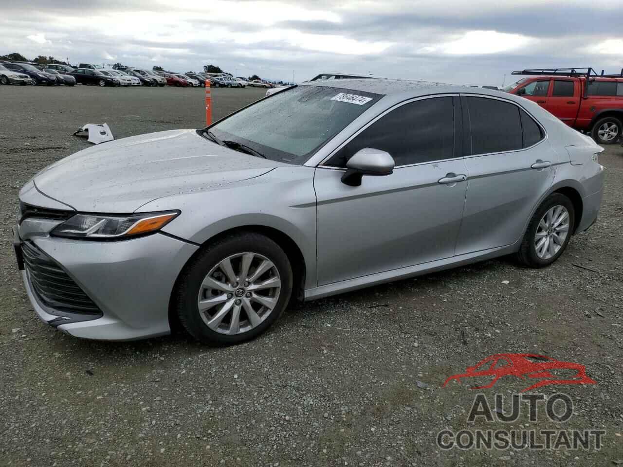 TOYOTA CAMRY 2018 - JTNB11HK3J3049805