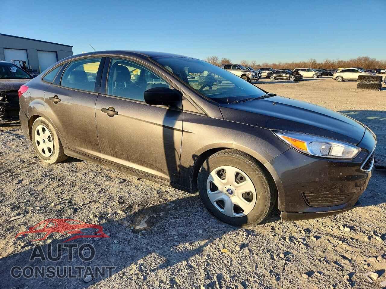 FORD FOCUS 2015 - 1FADP3E21FL346807