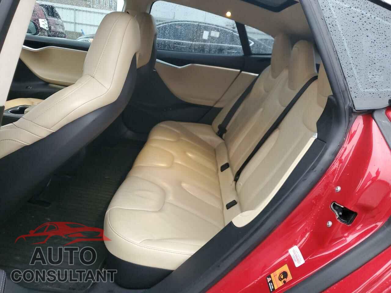 TESLA MODEL S 2016 - 5YJSA1E26GF130253