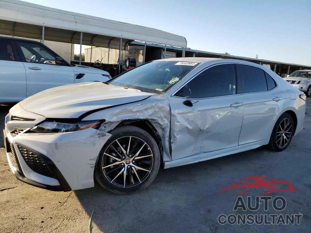 TOYOTA CAMRY 2024 - 4T1G11AK3RU217416