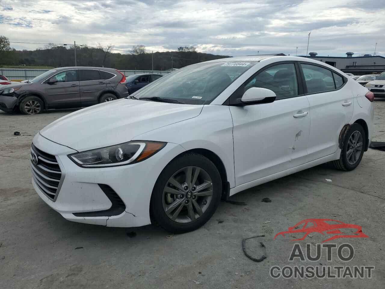 HYUNDAI ELANTRA 2018 - 5NPD84LF0JH236069