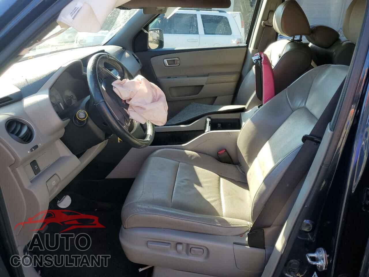 HONDA PILOT 2011 - 5FNYF3H54BB047281