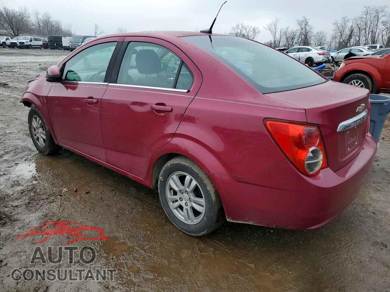 CHEVROLET SONIC 2014 - 1G1JC5SG4E4127295