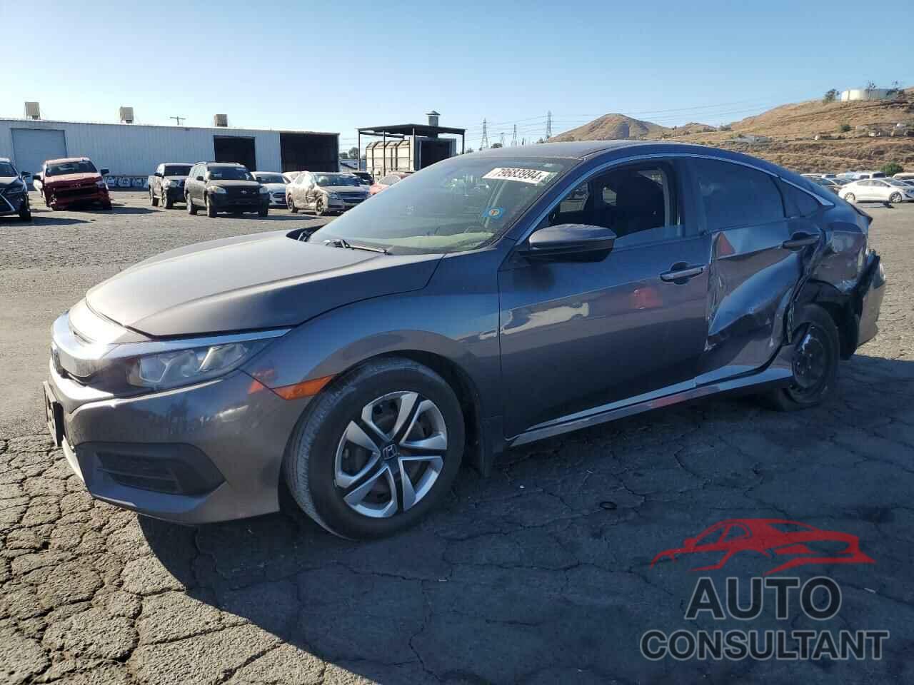 HONDA CIVIC 2018 - 2HGFC2F55JH501805