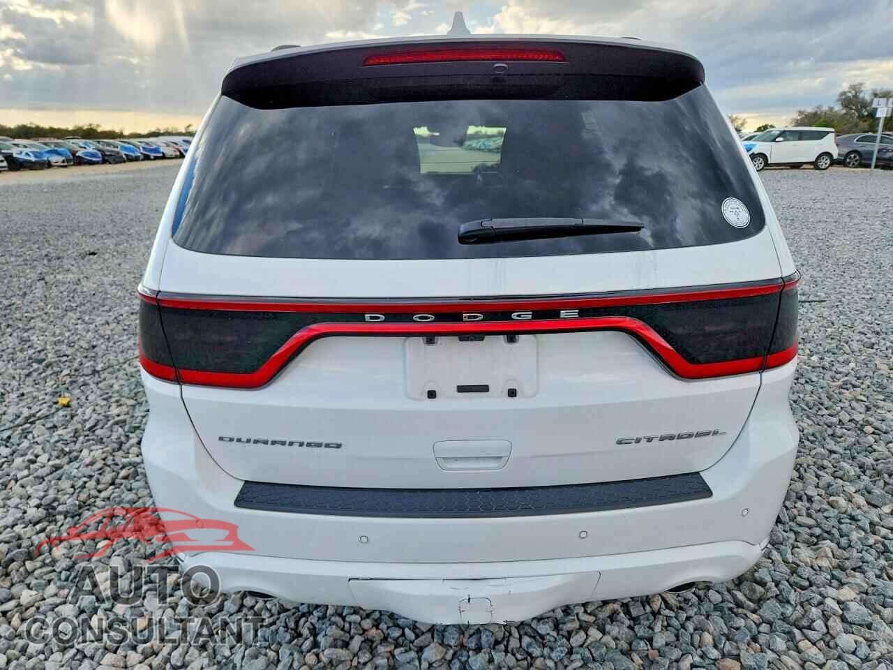 DODGE DURANGO 2021 - 1C4SDHET2MC762037