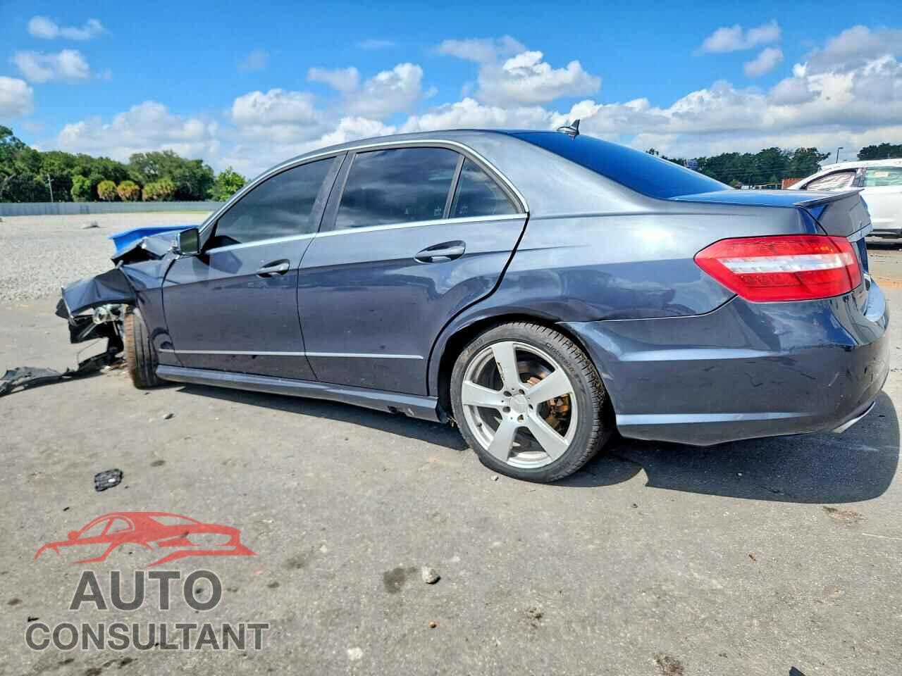MERCEDES-BENZ E-CLASS 2010 - WDDHF5GB0AA206183
