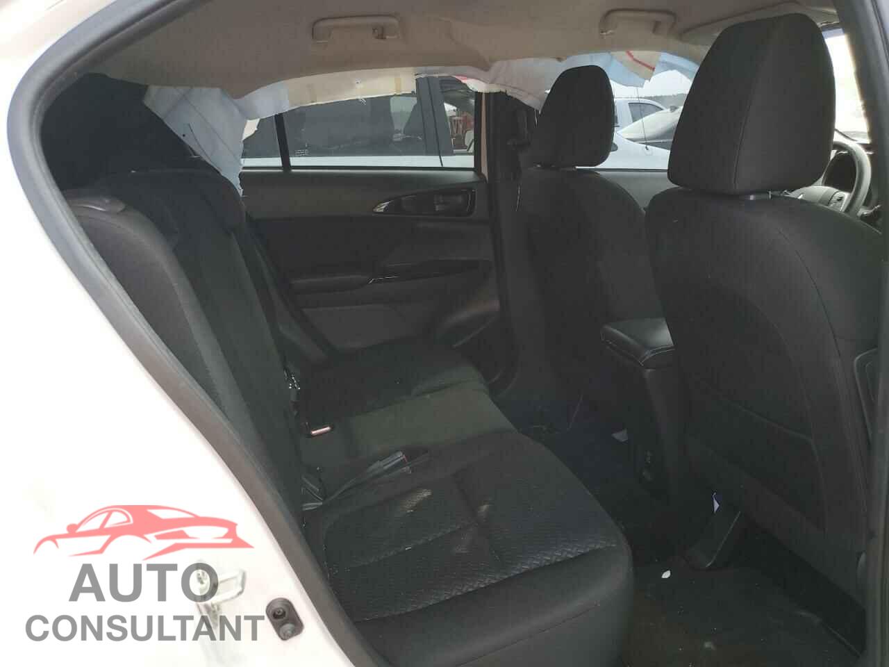MITSUBISHI ECLIPSE 2019 - JA4AT4AA3KZ013490