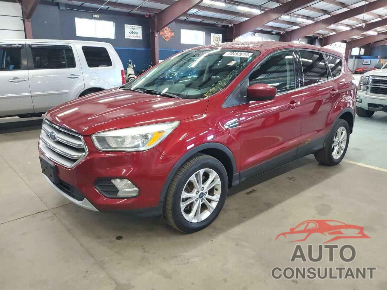 FORD ESCAPE 2017 - 1FMCU9G97HUA35225