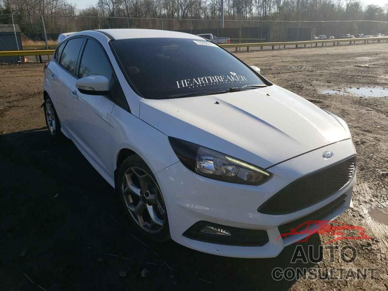 FORD FOCUS 2018 - 1FADP3L97JL291790