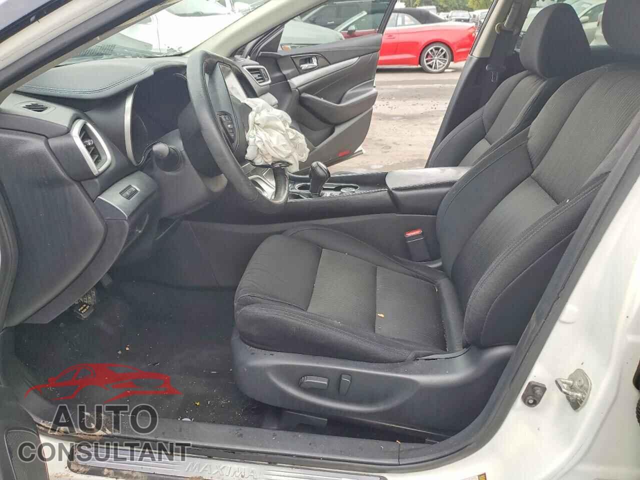 NISSAN MAXIMA 2018 - 1N4AA6AP1JC365809