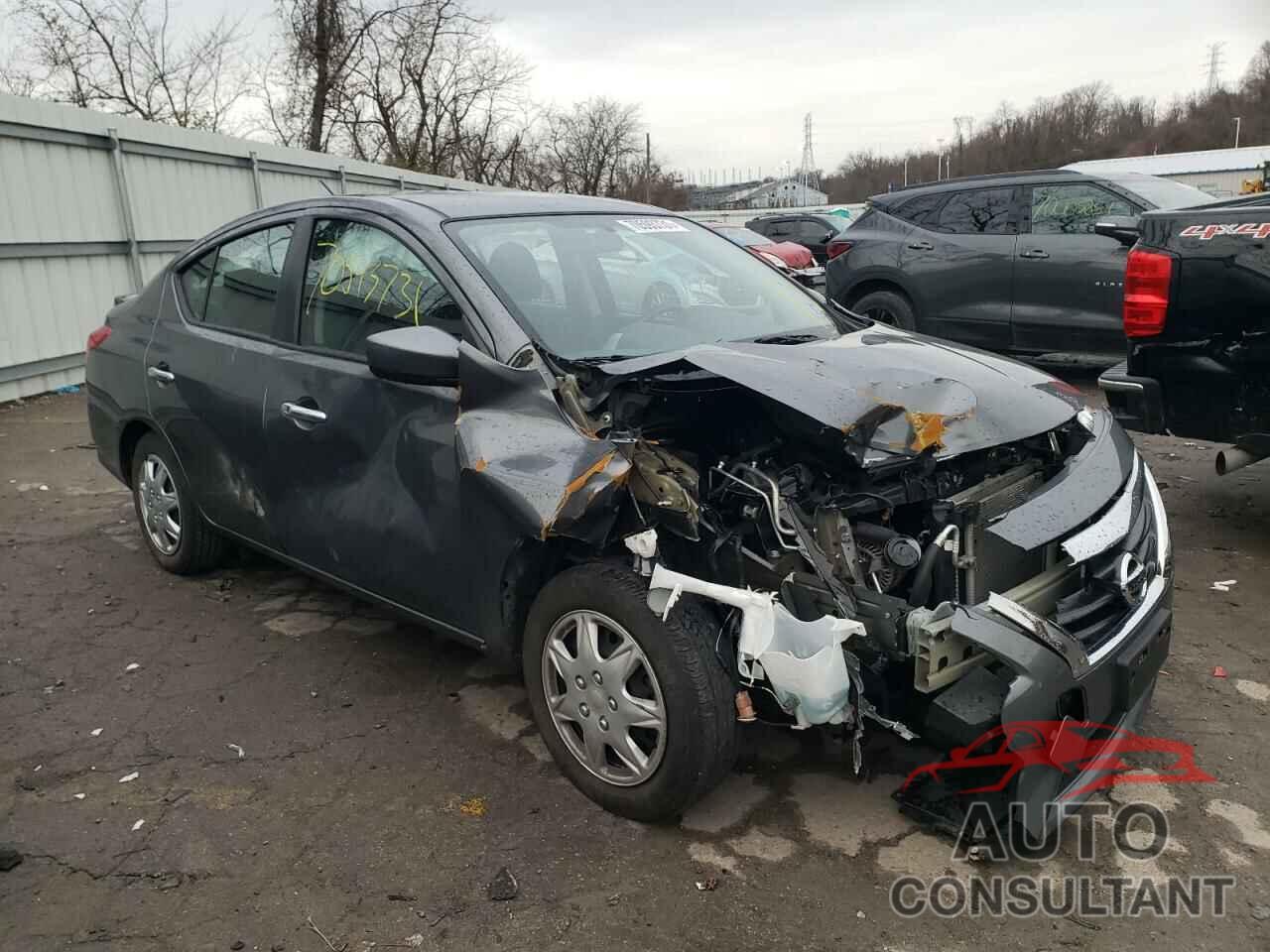 NISSAN VERSA 2019 - 3N1CN7APXKL851900
