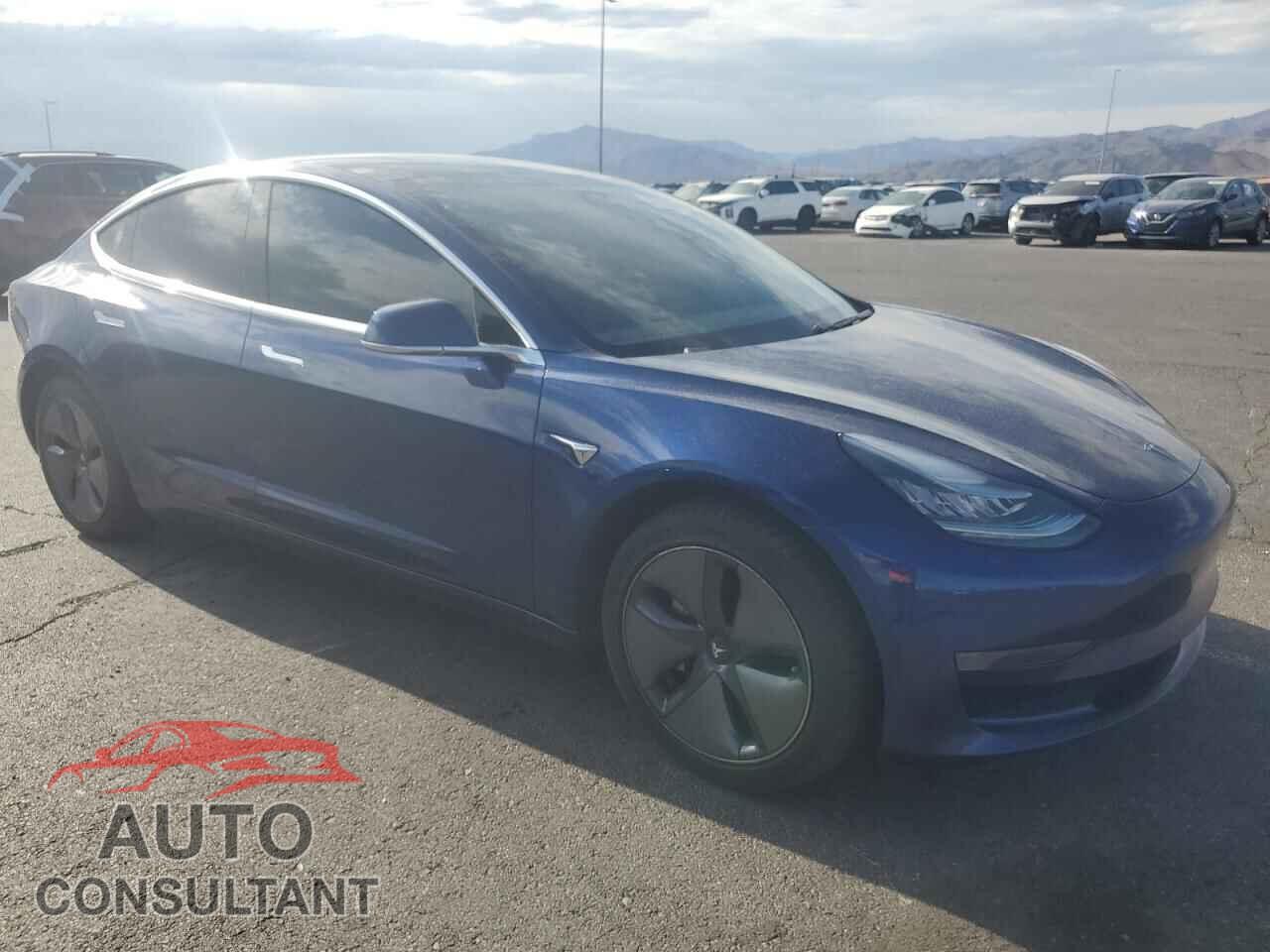 TESLA MODEL 3 2019 - 5YJ3E1EA5KF476156
