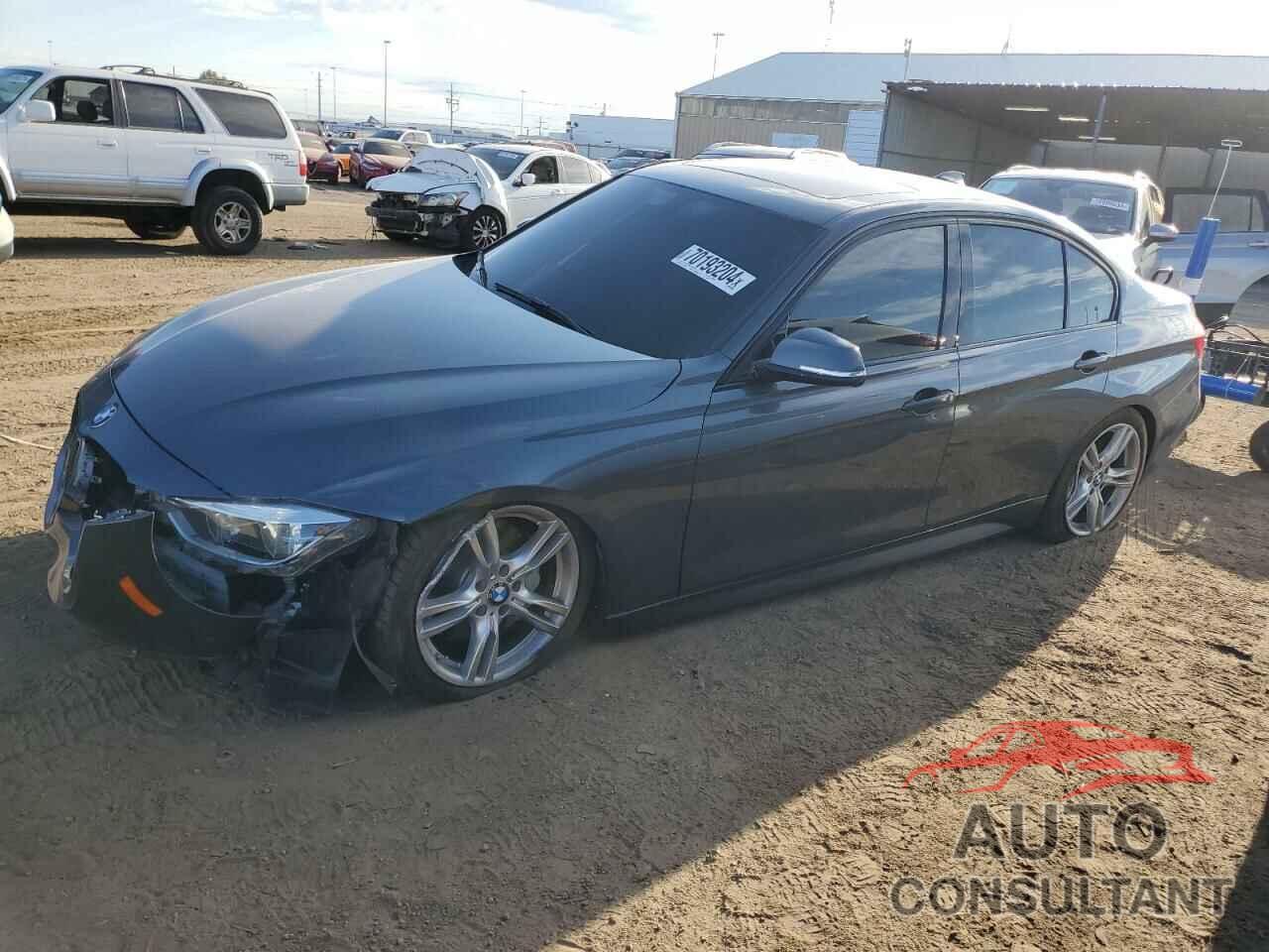 BMW 3 SERIES 2017 - WBA8B7G57HNU37044