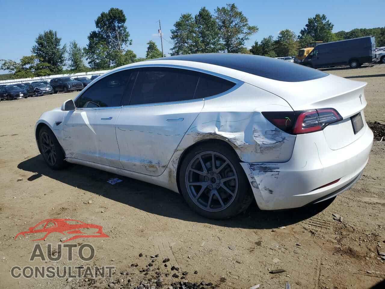 TESLA MODEL 3 2019 - 5YJ3E1EA7KF484288