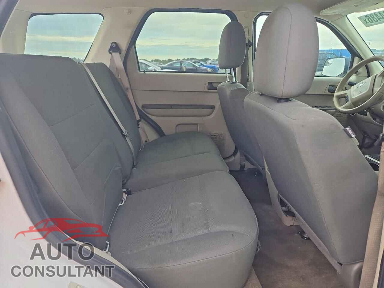 FORD ESCAPE 2011 - 1FMCU0C75BKC42991
