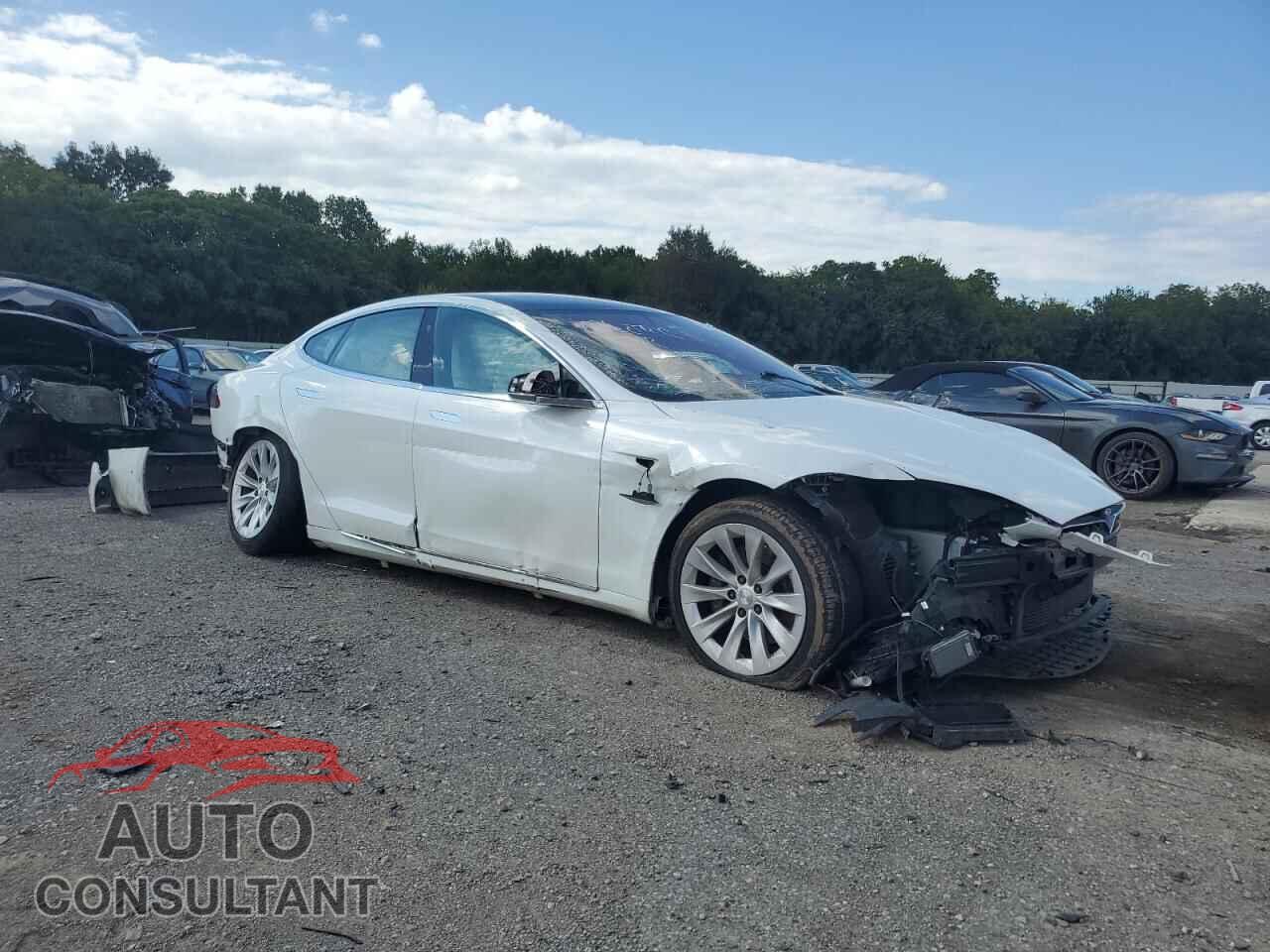 TESLA MODEL S 2017 - 5YJSA1E1XHF193252