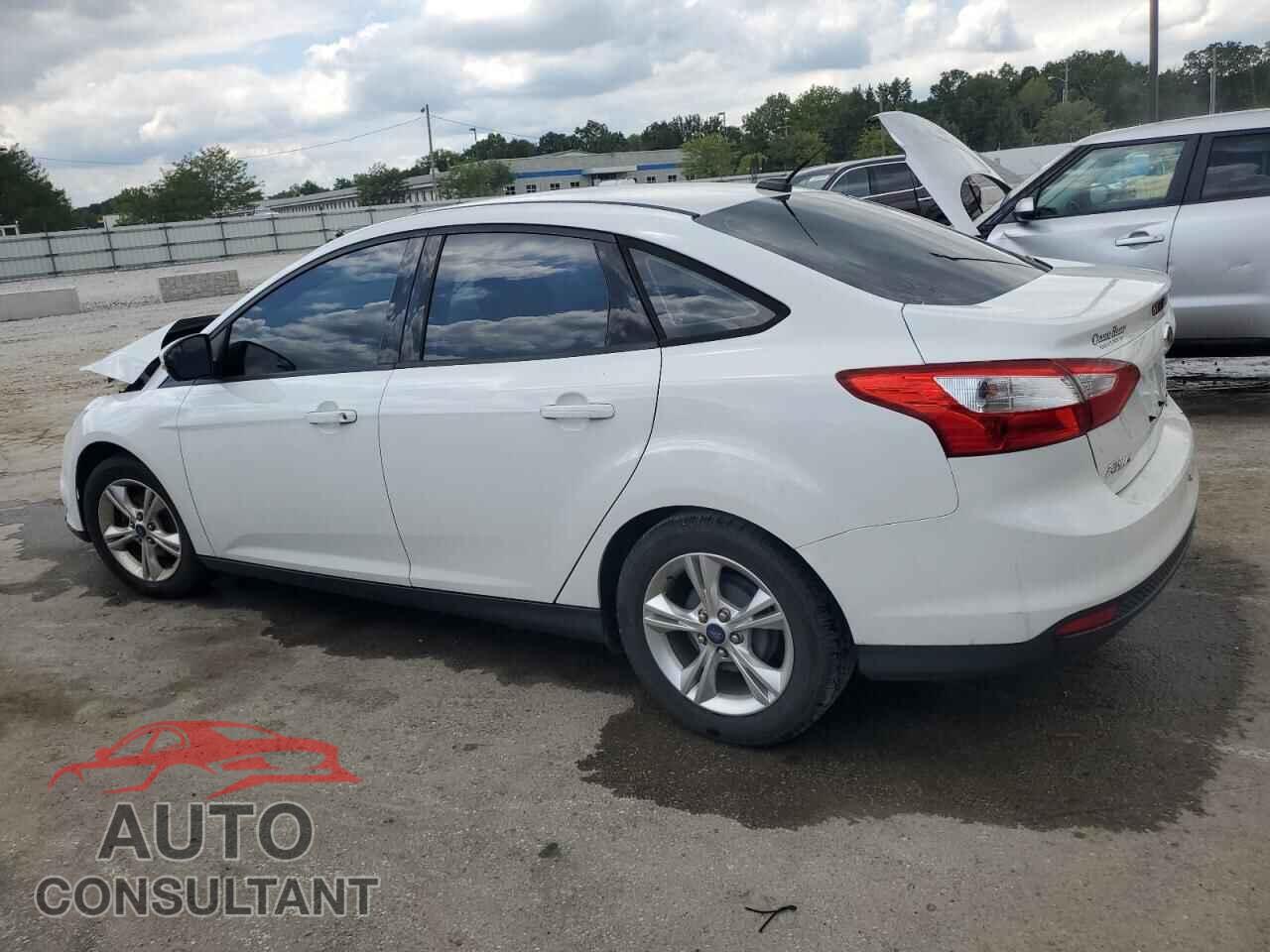 FORD FOCUS 2014 - 1FADP3F28EL223132