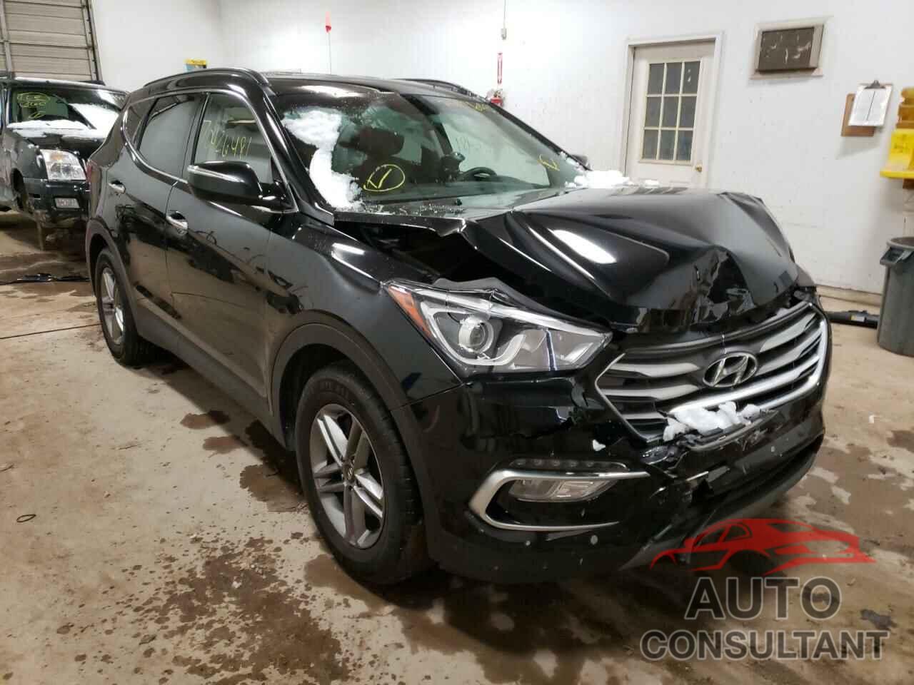 HYUNDAI SANTA FE 2018 - 5NMZUDLB5JH095396