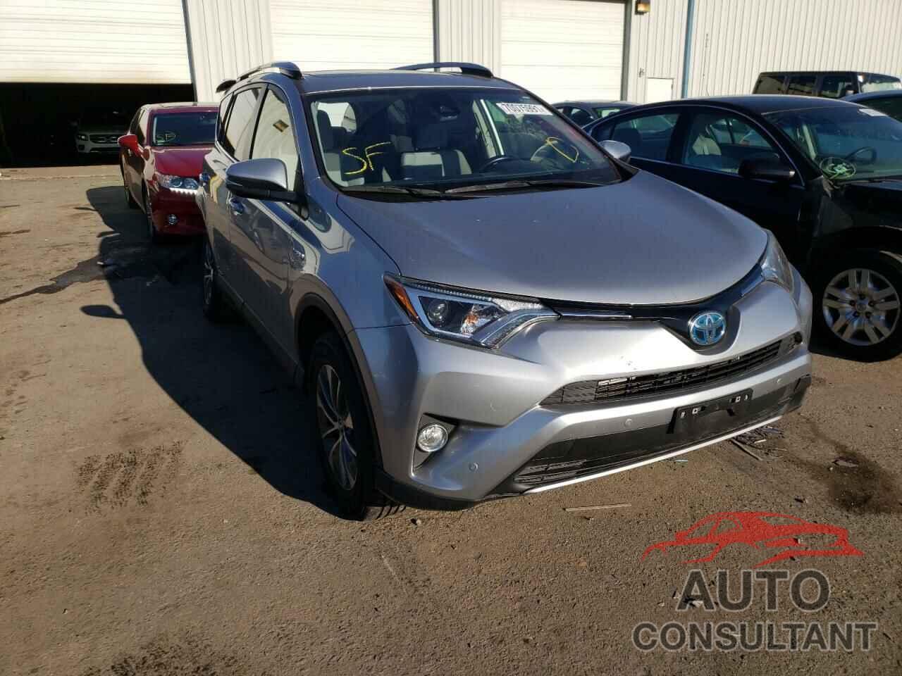 TOYOTA RAV4 2017 - JTMRJREVXHD070560