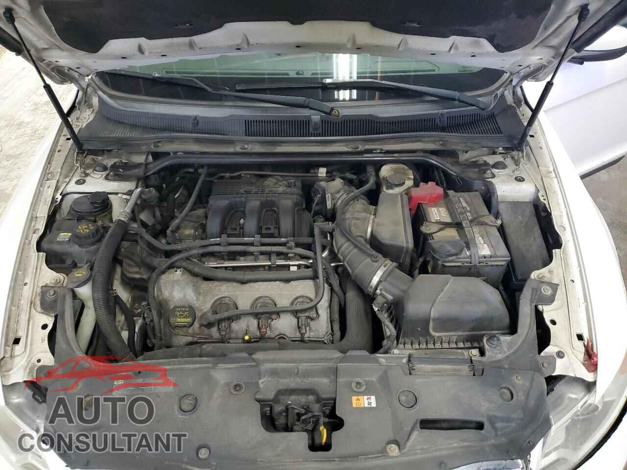 FORD TAURUS 2011 - 1FAHP2EW0BG189062