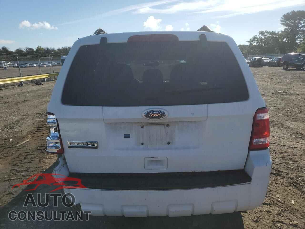 FORD ESCAPE 2011 - 1FMCU9D77BKB98981