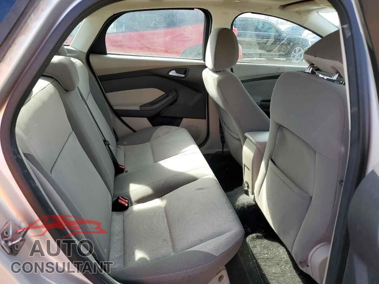FORD FOCUS 2014 - 1FADP3F20EL242273
