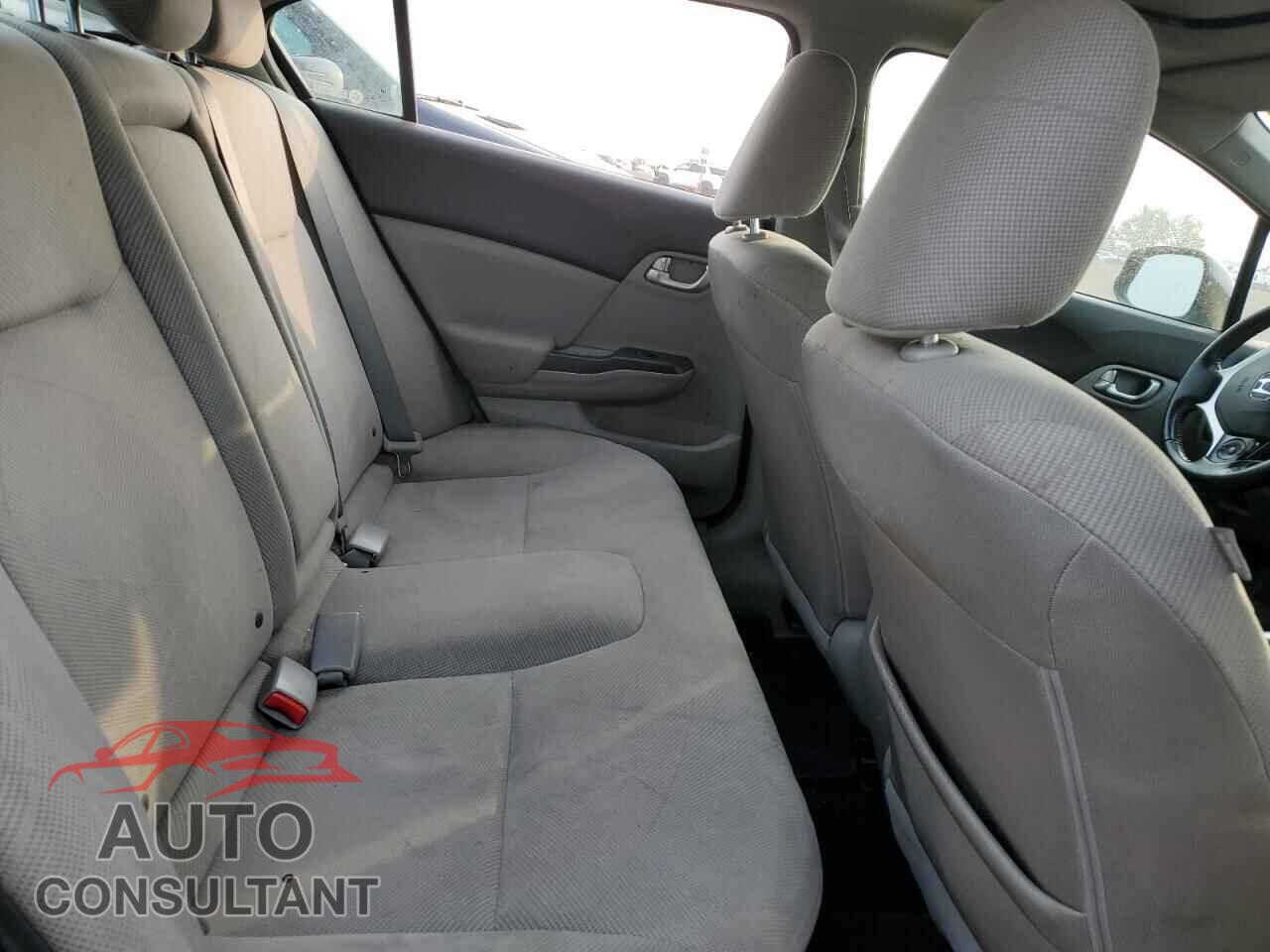 HONDA CIVIC 2012 - 2HGFB2F55CH025304